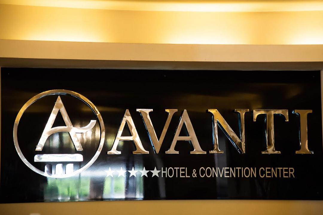Avanti Hotel & Convention Center Cochabamba Exterior photo